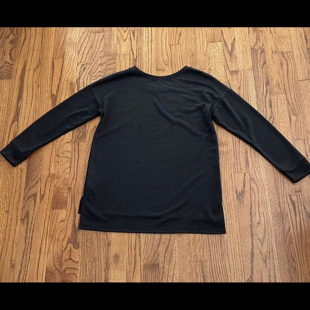Potter’s Pot Black Floral Embroidered Long Sleeve Sweatshirt Top Women’s Medium - Picture 5 of 5